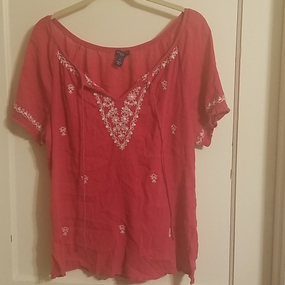Bandolino blouse